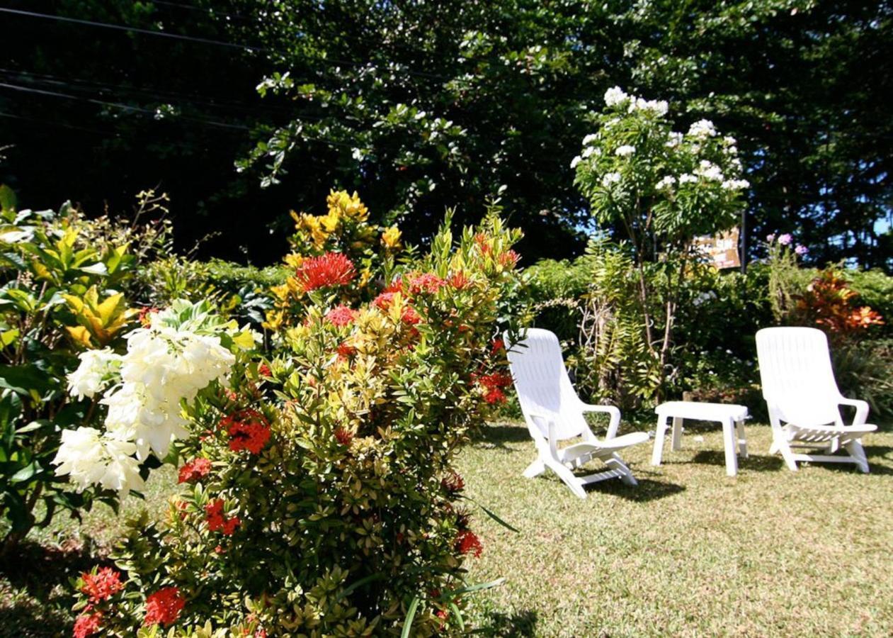 Rising Sun Guesthouse La Digue Exterior photo