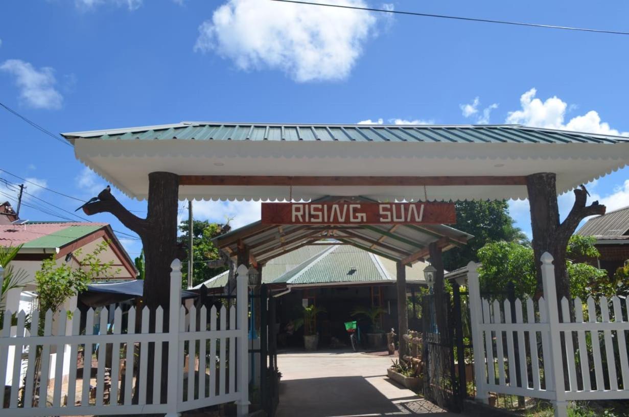 Rising Sun Guesthouse La Digue Exterior photo