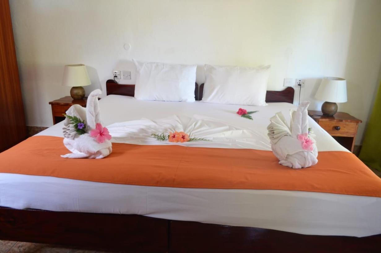 Rising Sun Guesthouse La Digue Exterior photo