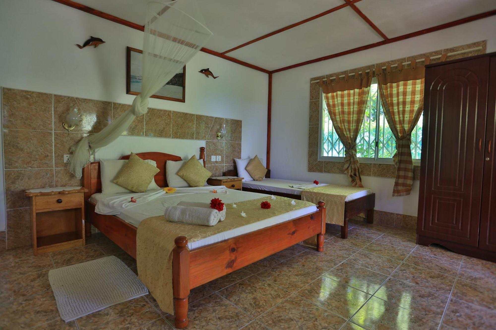Rising Sun Guesthouse La Digue Room photo